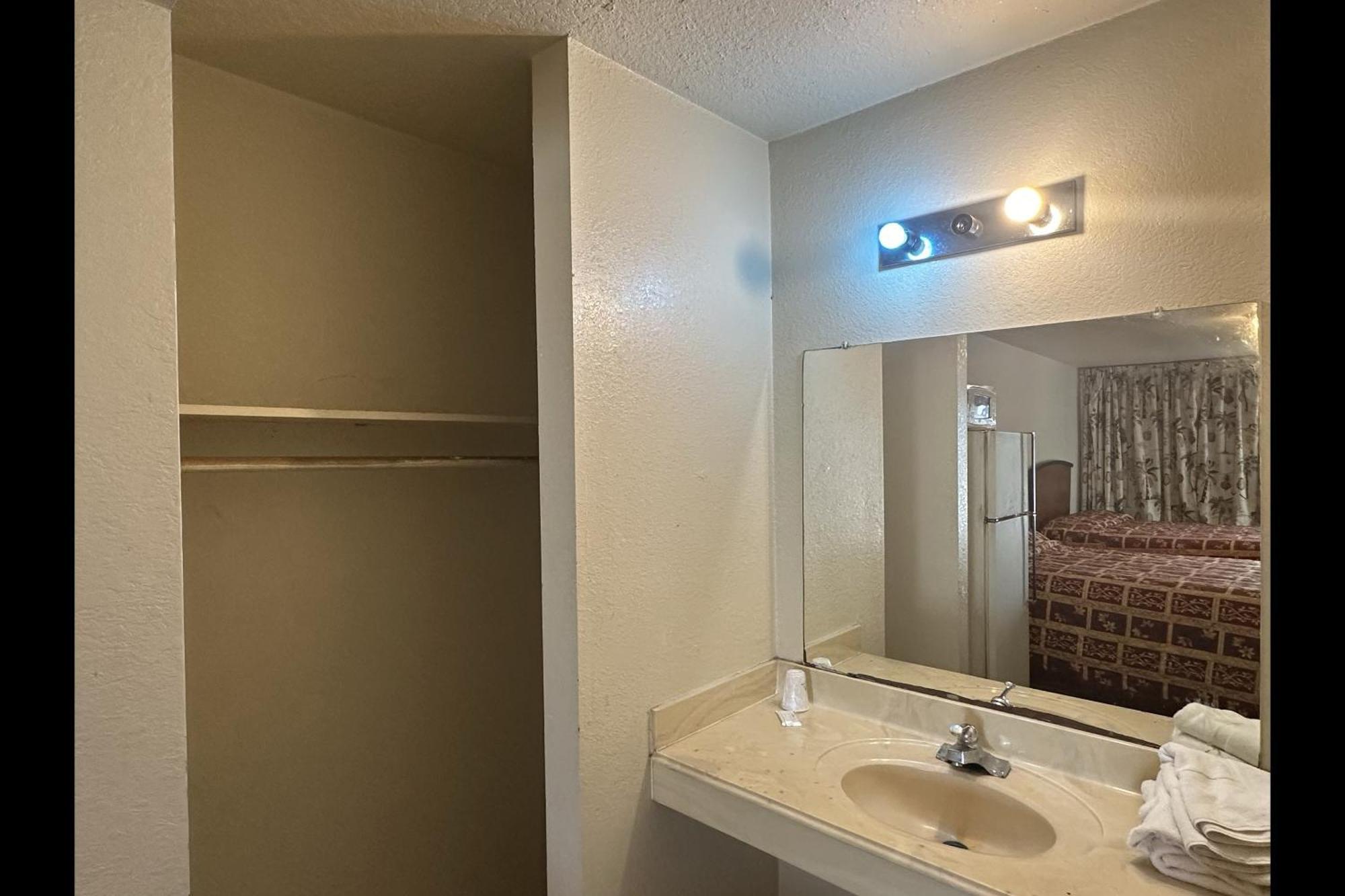 Travel Inn By Oyo La Marque Texas City I-45 Екстер'єр фото